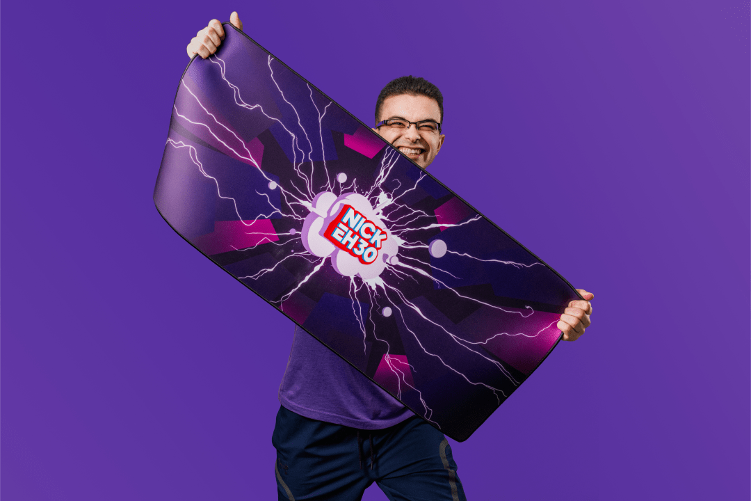 Oni Deskpad - Lightning Energy NickEh30 Edition